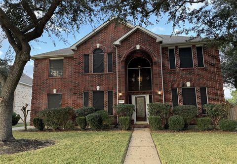 Photo of 14902 Rock Mill Lane, Sugar Land, TX 77498 (MLS # 87457487)