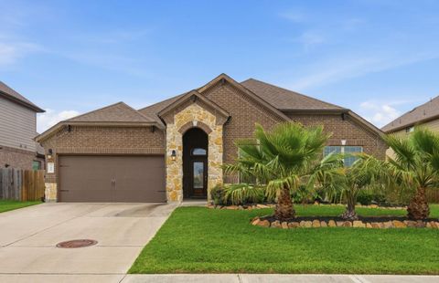 Homes For Sale - 717 Wormwood Drive<br/> Galveston County, League City, TX 77573