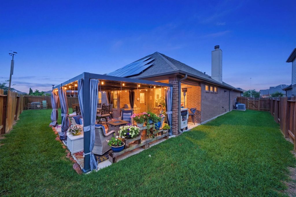 Photo of 717 Wormwood Drive, League City, TX 77573 (MLS # 65162628)