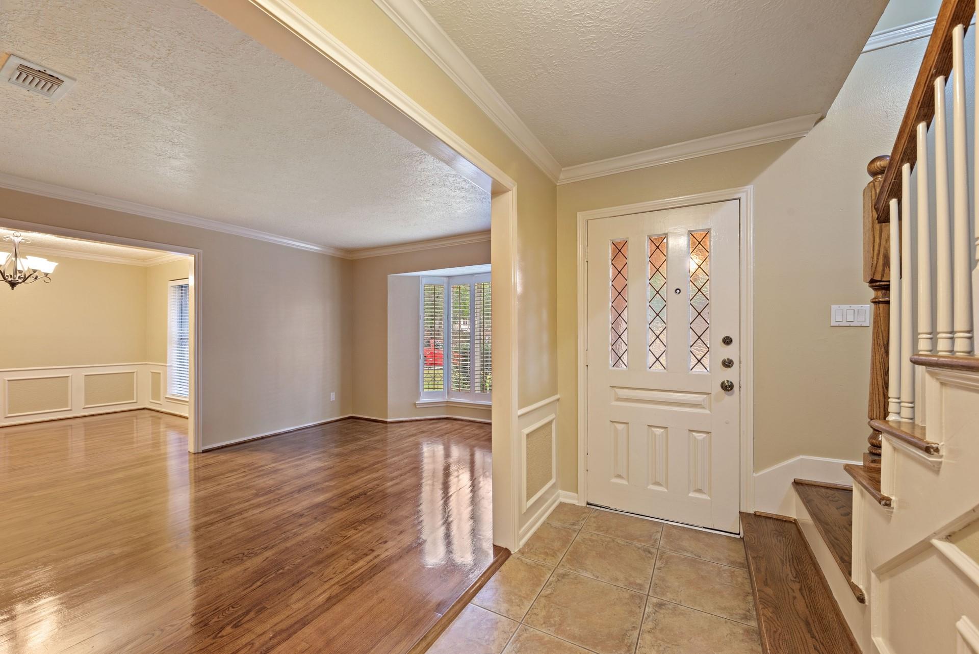 9719 Godstone Lane