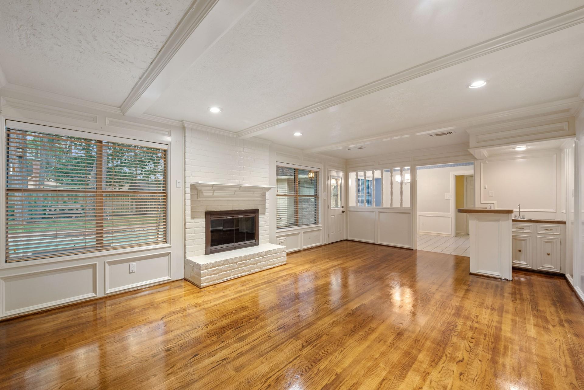 9719 Godstone Lane