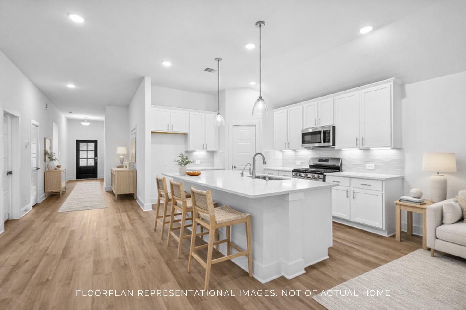 21215 Venetian Glass Lane