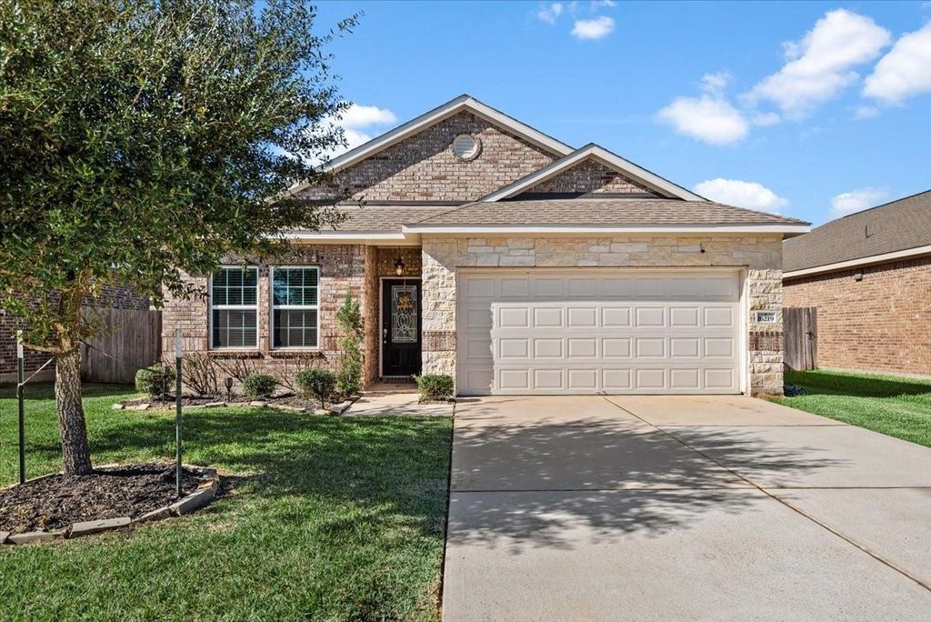 Photo of 16219 Centennial Light Drive, Hockley, TX 77447 (MLS # 19941591)