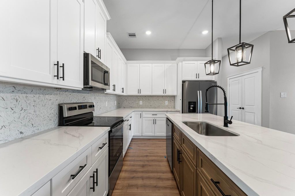 Photo of 1116 Longleaf Pine St Street, Huffman, TX 77336 (MLS # 36308638)