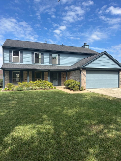 Photo of 3226 Lakefield Way, Sugar Land, TX 77479 (MLS # 85108961)