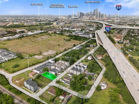 Photo of 4110 Buck St Street, Houston, TX 77020 (MLS # 16577670)