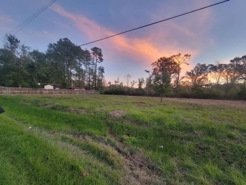 Vacant Land For Sale - TBD Coach Light Forest<br/> New Caney, TX 77357