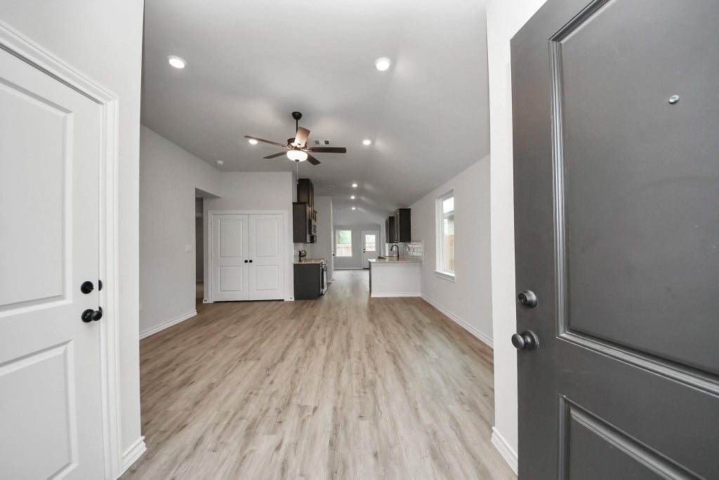 Photo of 18728 Loom Drive, Conroe, TX 77306 (MLS # 88063658)