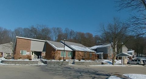 Photo of 700 Follin Avenue, Mount Vernon, OH 43050 (MLS # 5429396)