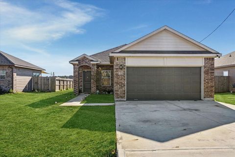 Apartment For Sale - 407 Road 5102 #L<br/> Cleveland, TX 77327