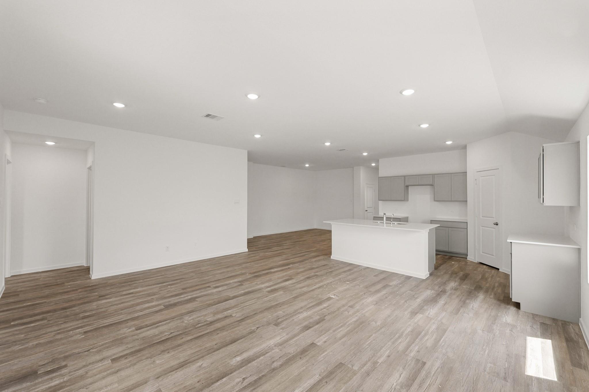 27716 Woodglen Mews Way