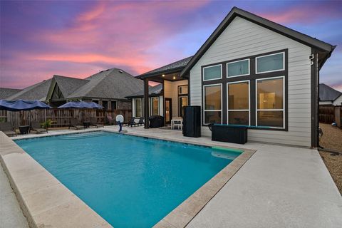 Photo of 323 Blue River Trail, Rosenberg, TX 77471 (MLS # 29663372)