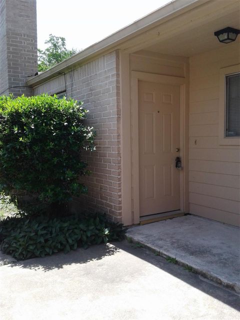 11927 Lakewood West Drive Cypress TX 77429