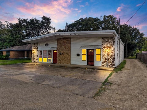 Photo of 619 Dula Street, Alvin, TX 77511 (MLS # 8376474)