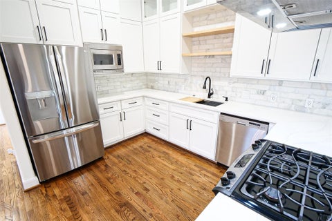 Photo of 6116 Hamman Street, Houston, TX 77007 (MLS # 50272092)