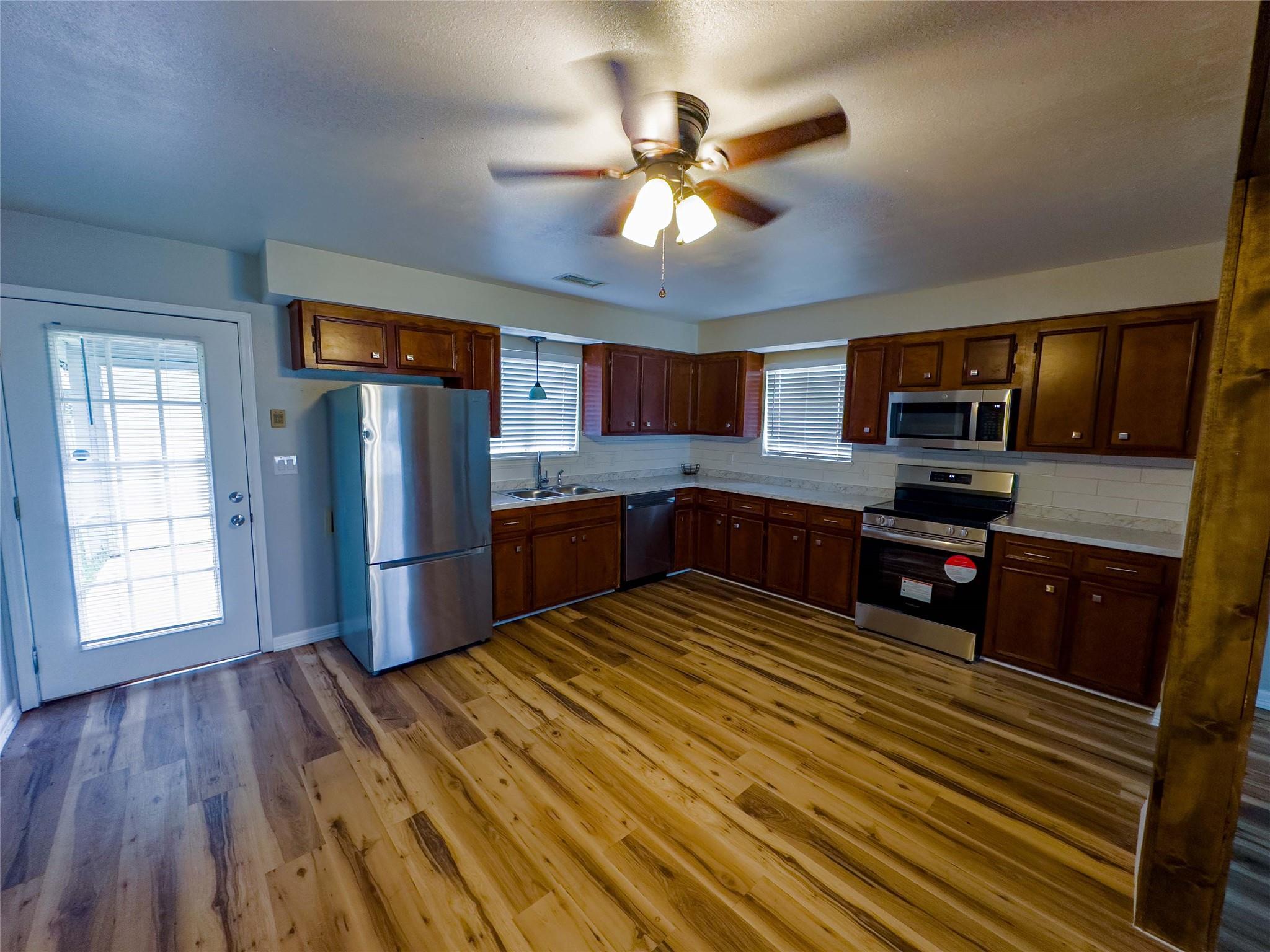 17215 Morning Star Avenue
