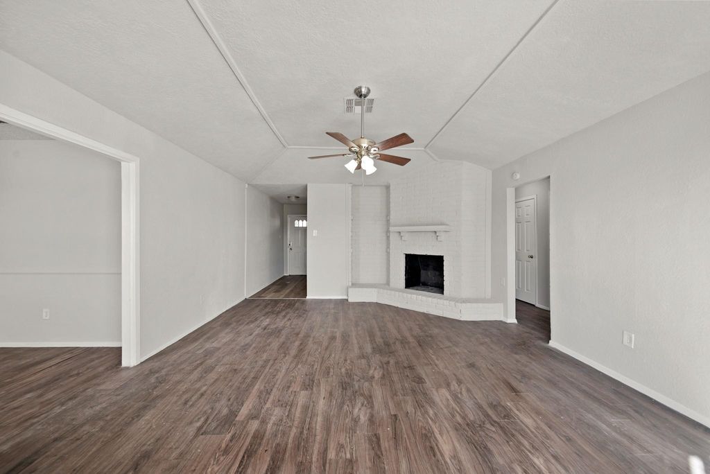 Photo of 13719 Southline Road, Sugar Land, TX 77498 (MLS # 67676724)