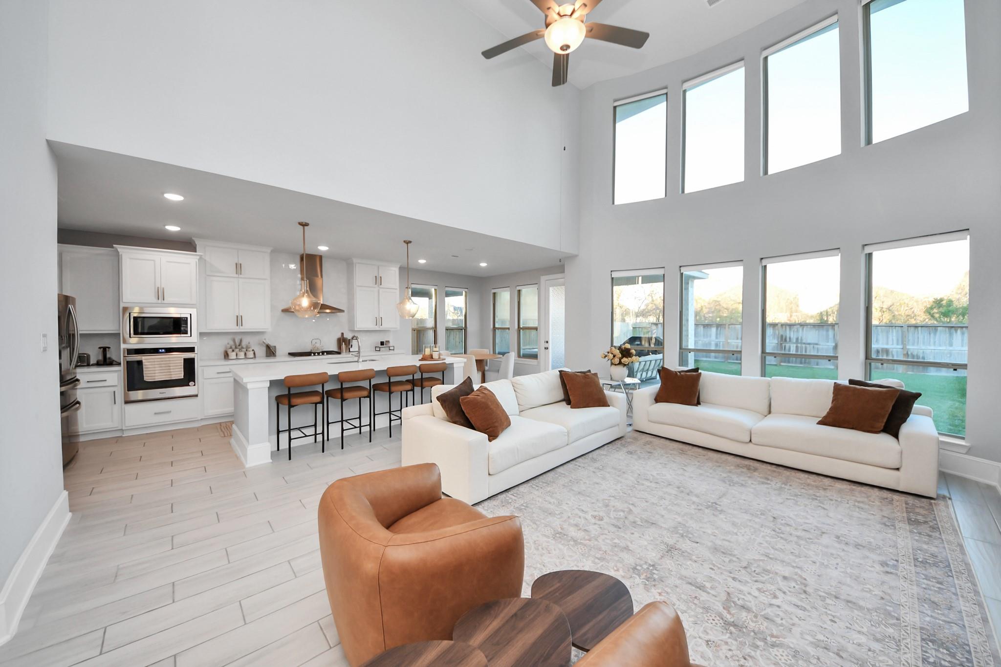 1935 Golden Leaf Drive