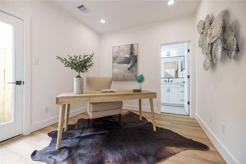 Photo of 4010 Yellowstone Blvd Blvd, Houston, TX 77021 (MLS # 43524261)