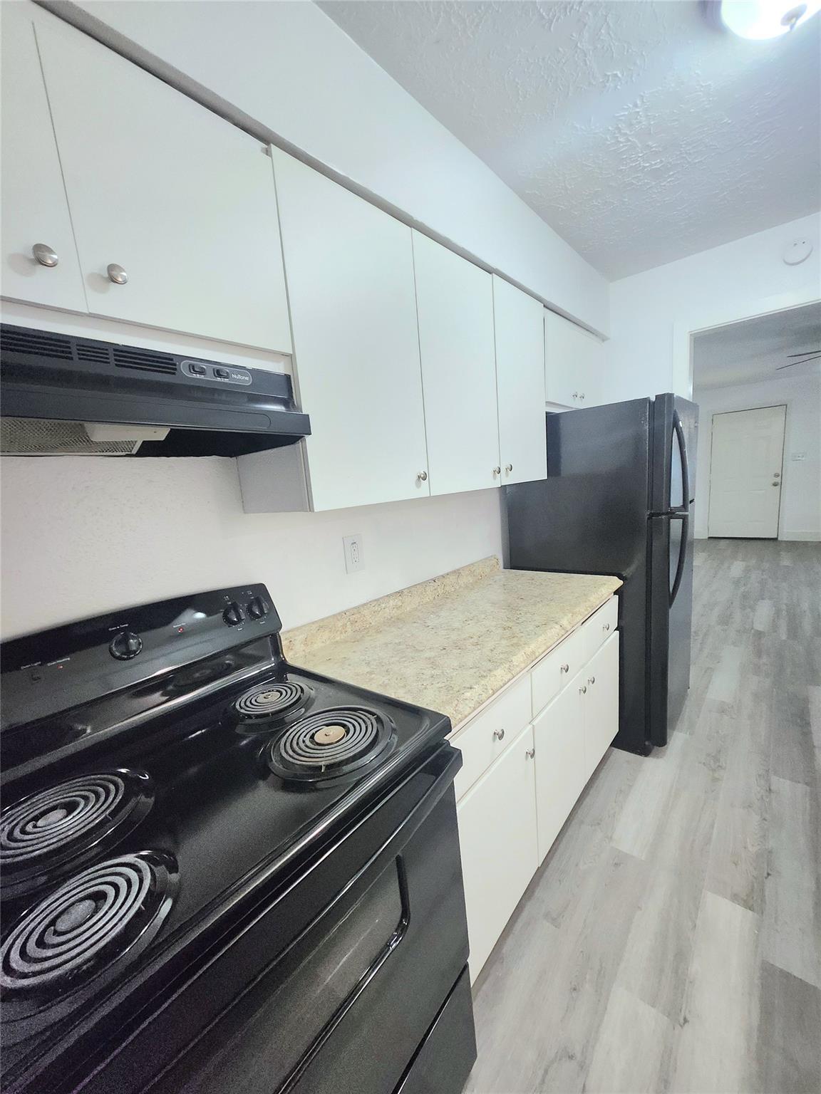 6824 W Fuqua Drive 6824