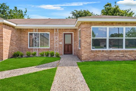 Tiny photo for 3511 Arbor Street, Houston, TX 77004 (MLS # 73386596)
