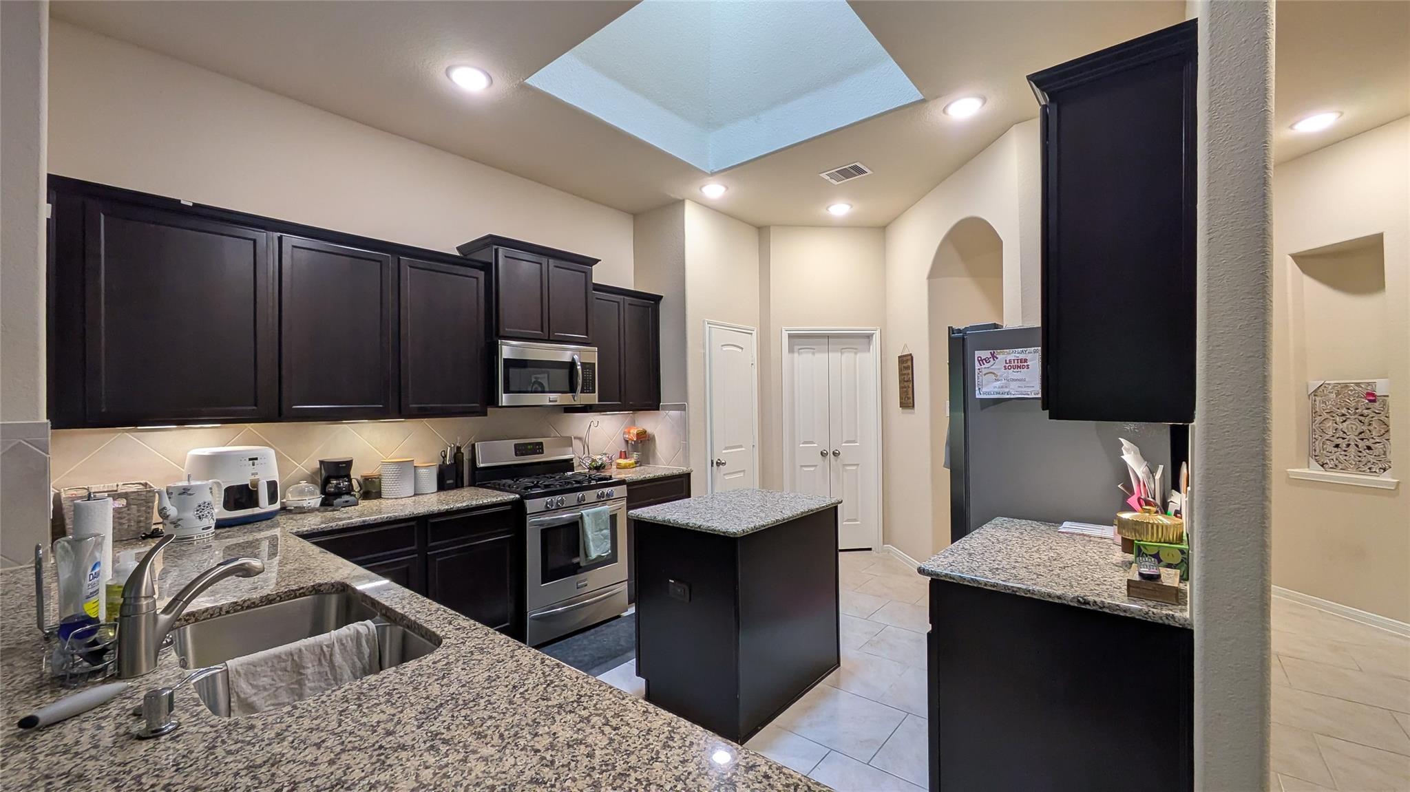 22330 Forbes Field Trail