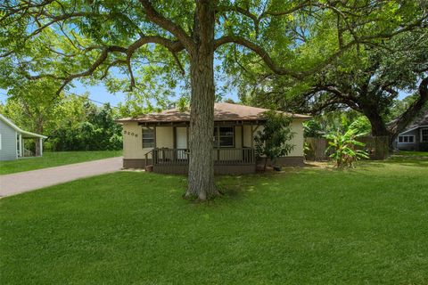Photo of 5206 Avenue M, Santa Fe, TX 77510 (MLS # 2493063)