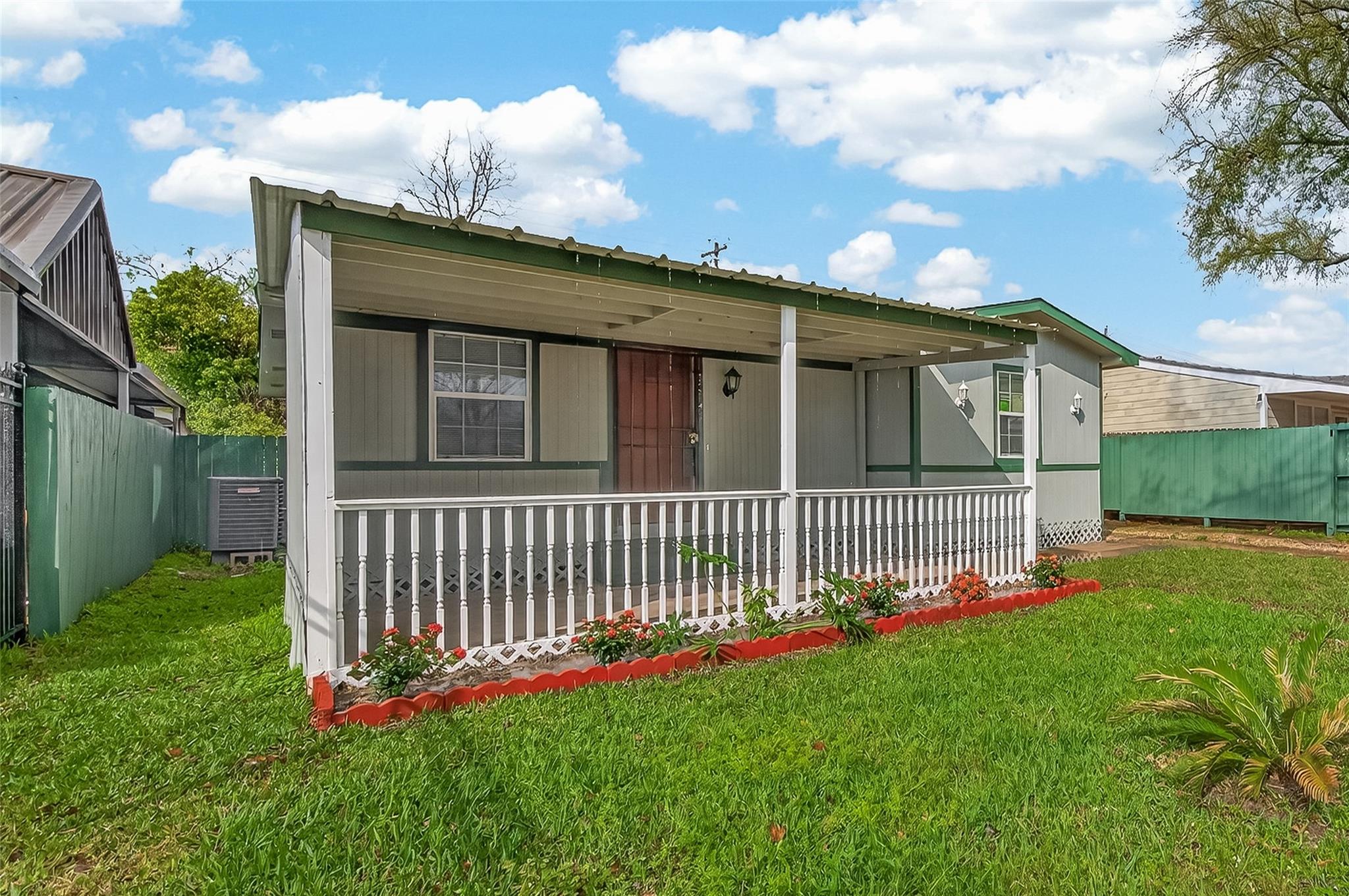 10141 Chadwick Street