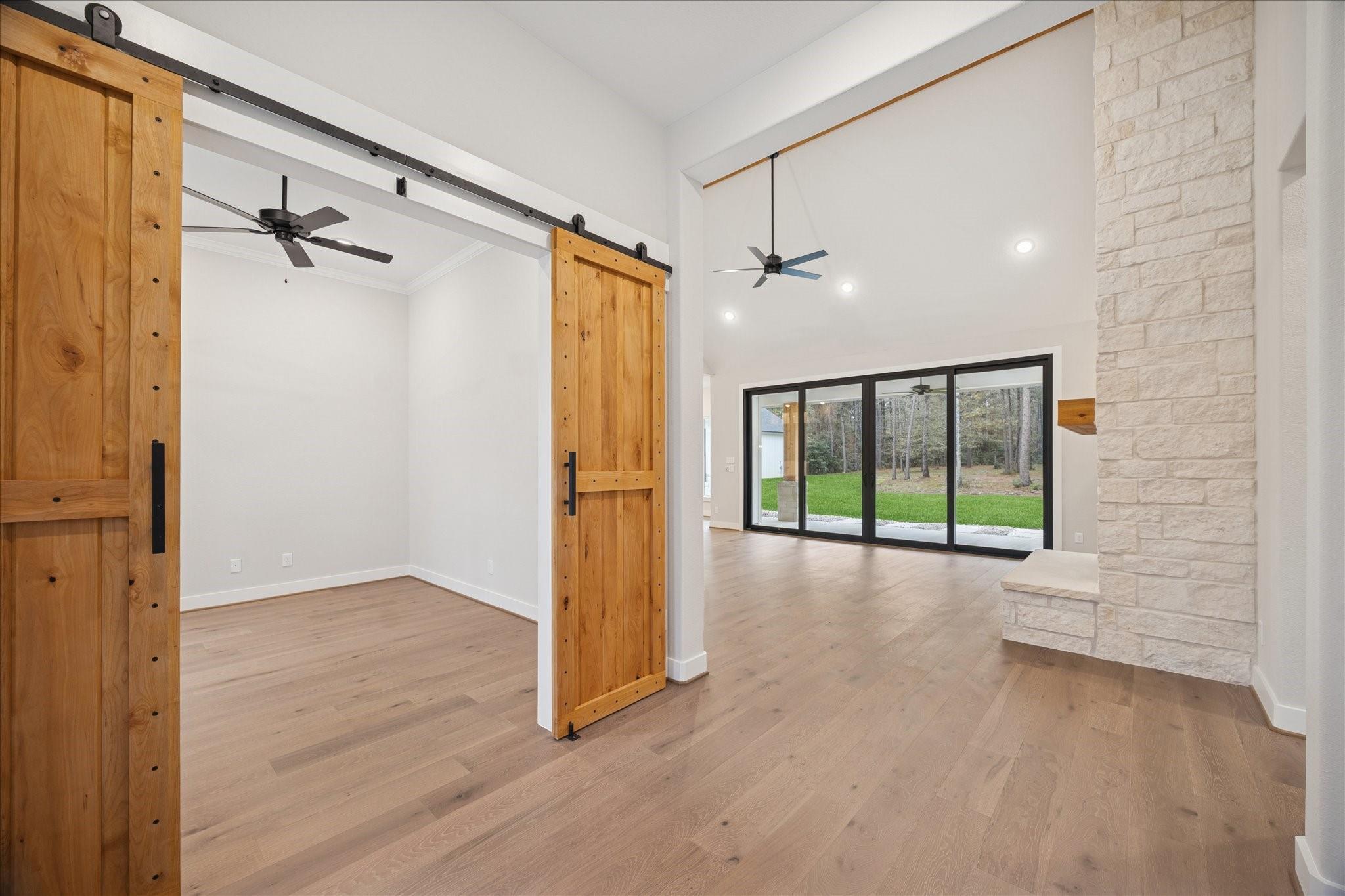 688 Lonestar Road