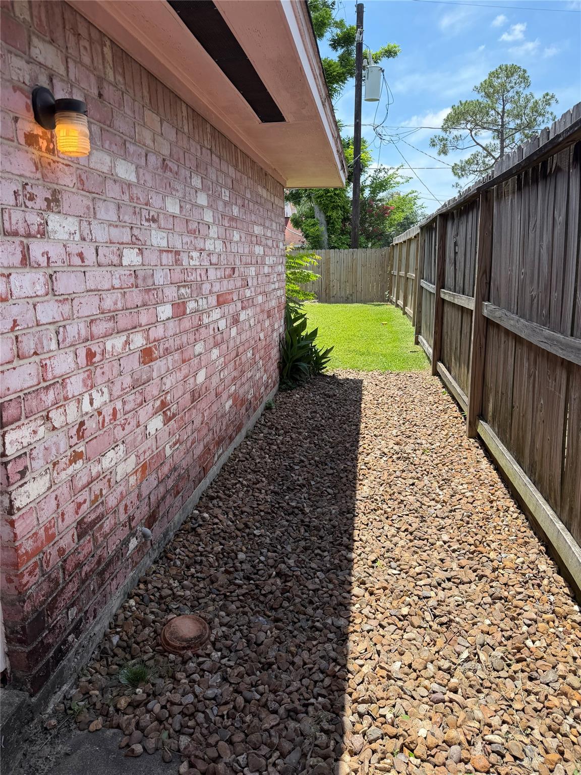 5607 Viking Drive