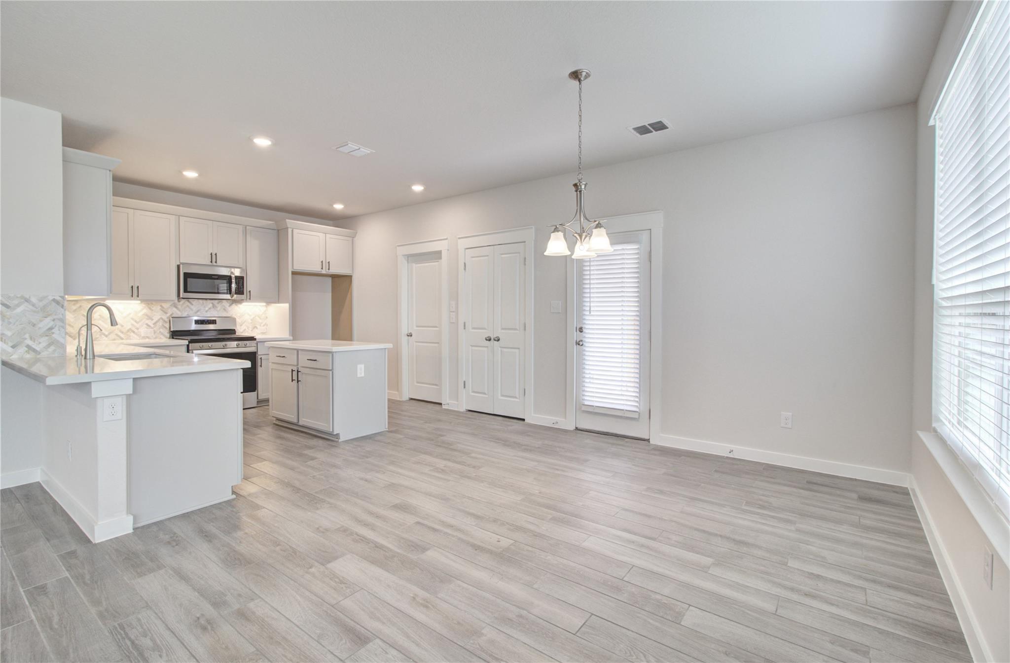 4624 Spoon Bill Cove Drive