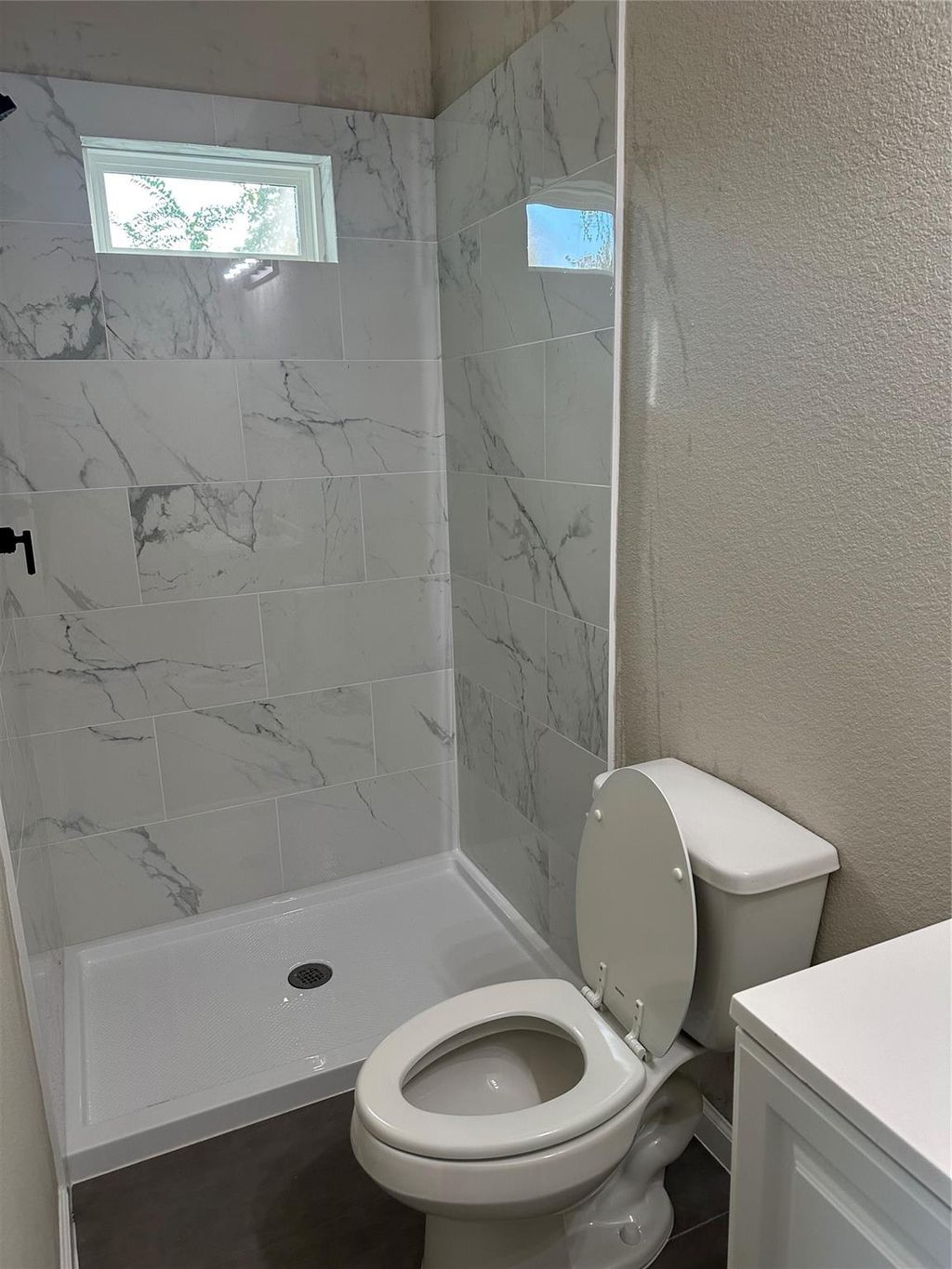 Photo of 2250 Cable Avenue, Beaumont, TX 77703 (MLS # 24147231)