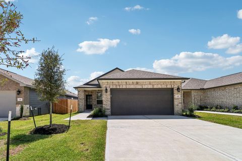 Photo of 335 Willow Sage Court, Montgomery, TX 77316 (MLS # 61705662)