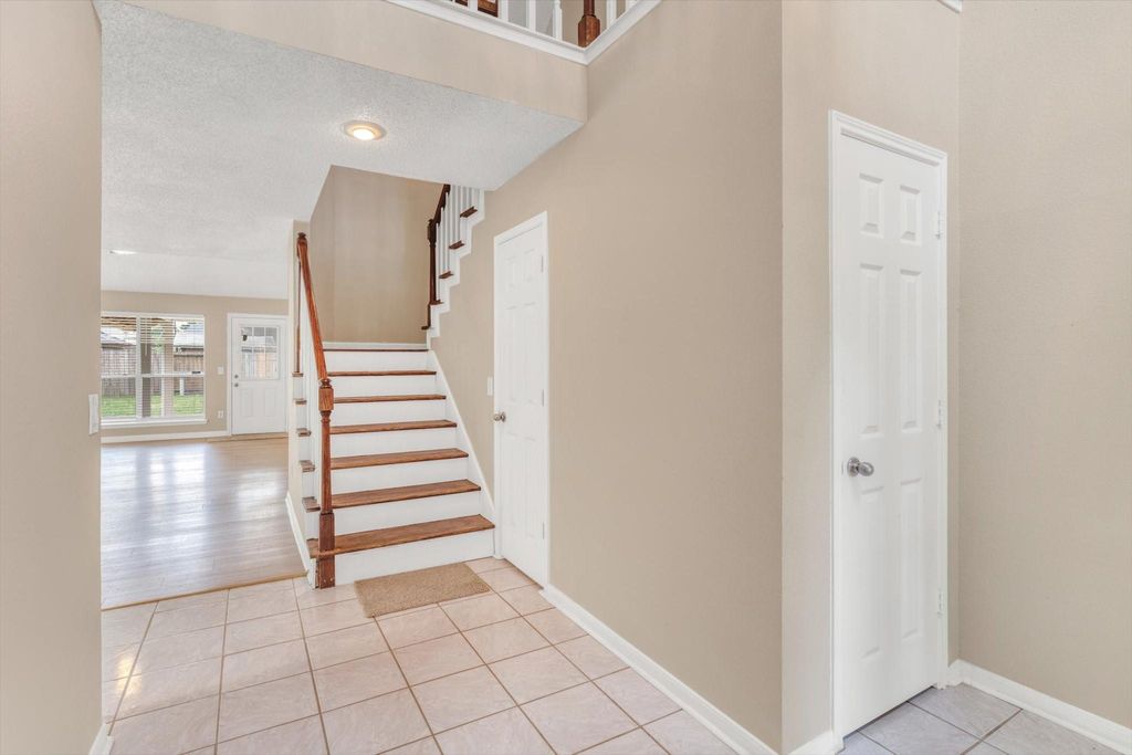 Photo of 5635 Sage Manor Drive, Houston, TX 77084 (MLS # 80792268)