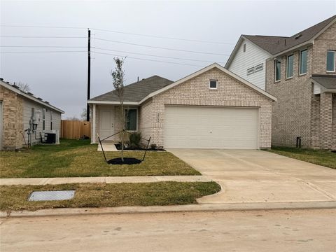 Photo of 29655 Knollwood Bay Road, Waller, TX 77484 (MLS # 47191463)