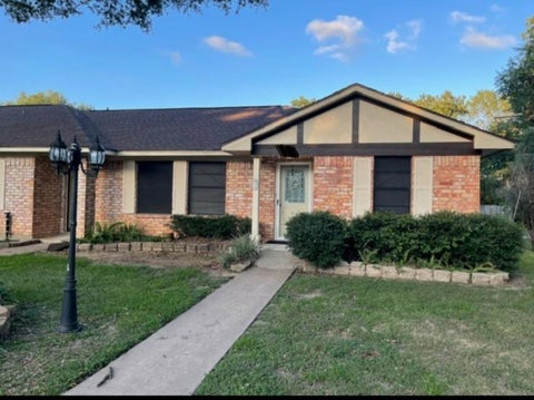 Photo of 2100 Austin Street #6, Bay City, TX 77414 (MLS # 2879459)