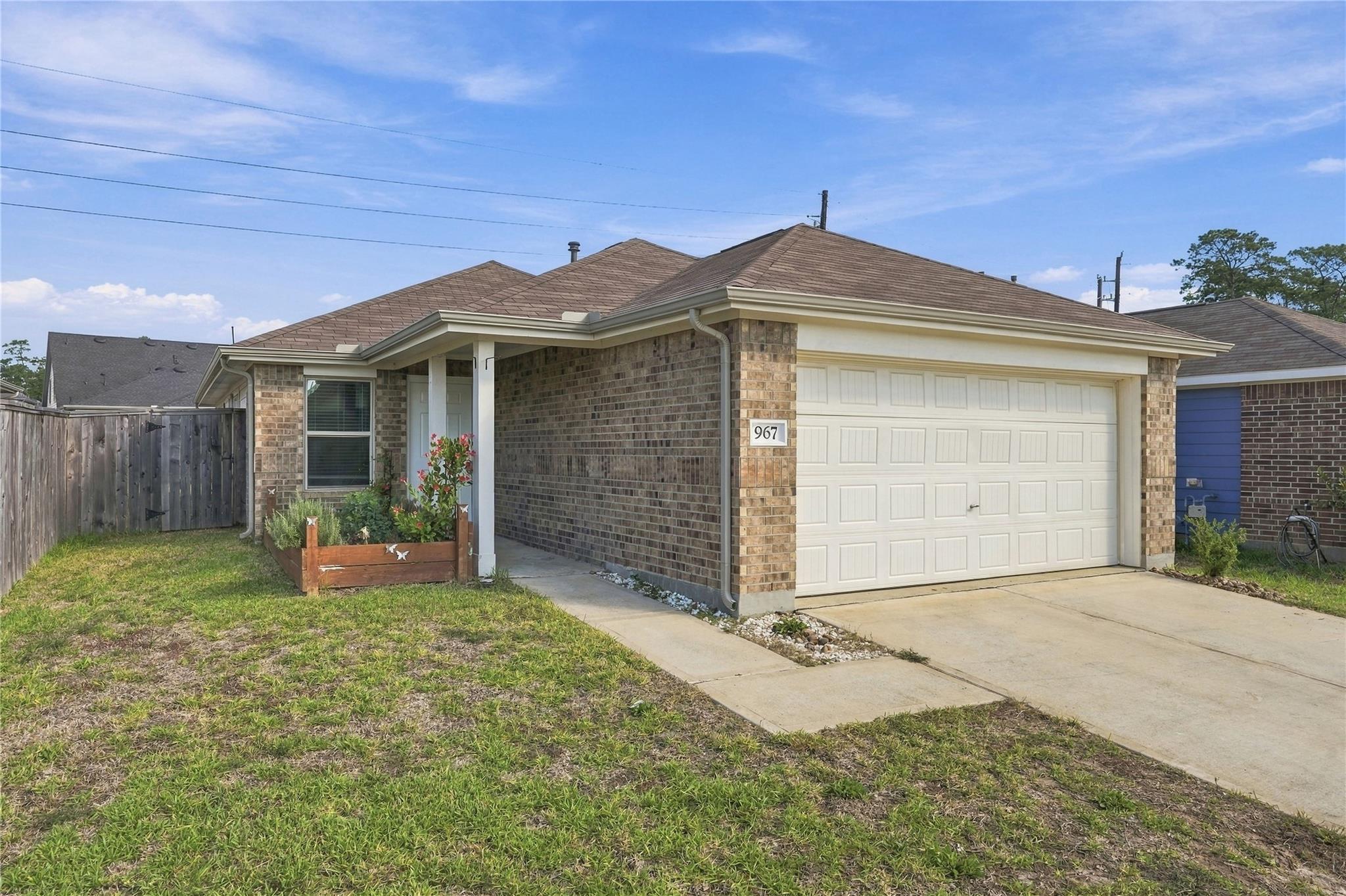 967 Oak Mist Lane