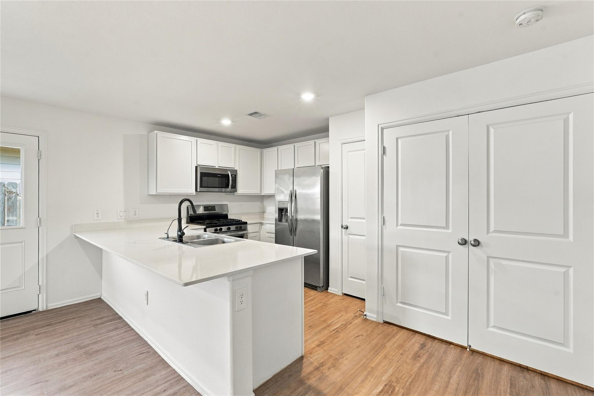967 Oak Mist Lane