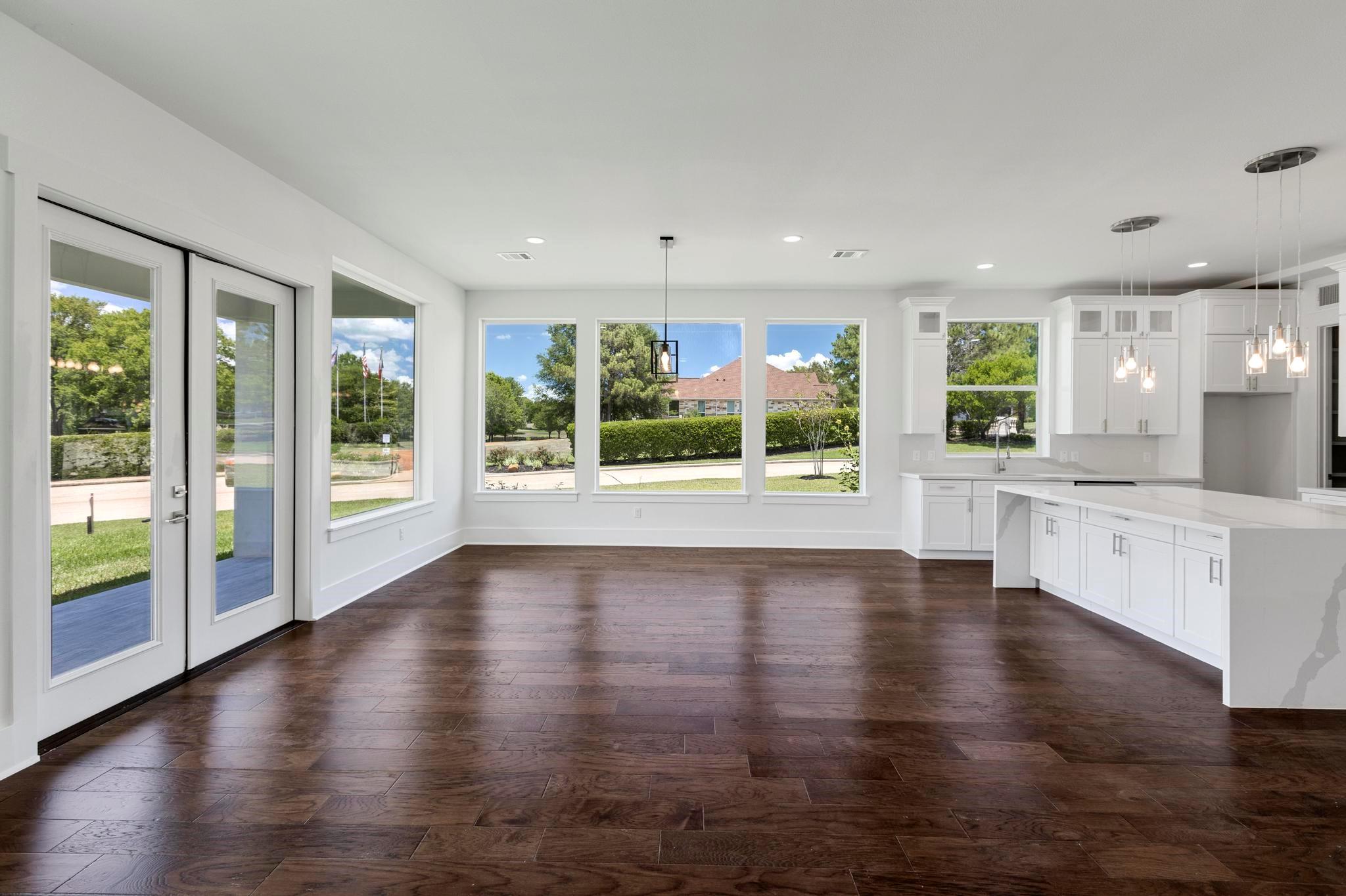114 Bentwood Dr