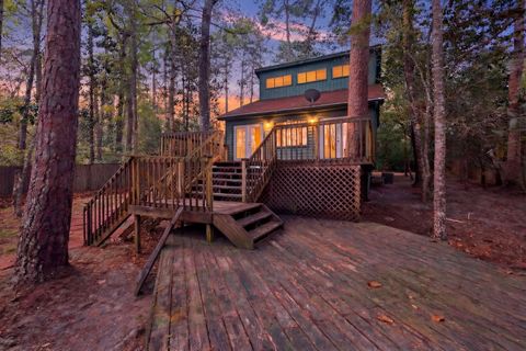 Homes For Sale - 466 Galahad Loop Rd<br/> Woodville, TX 75979