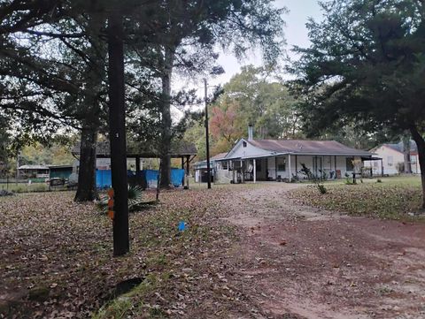 Photo of 389 Rockdale, Livingston, TX 77351 (MLS # 30682563)