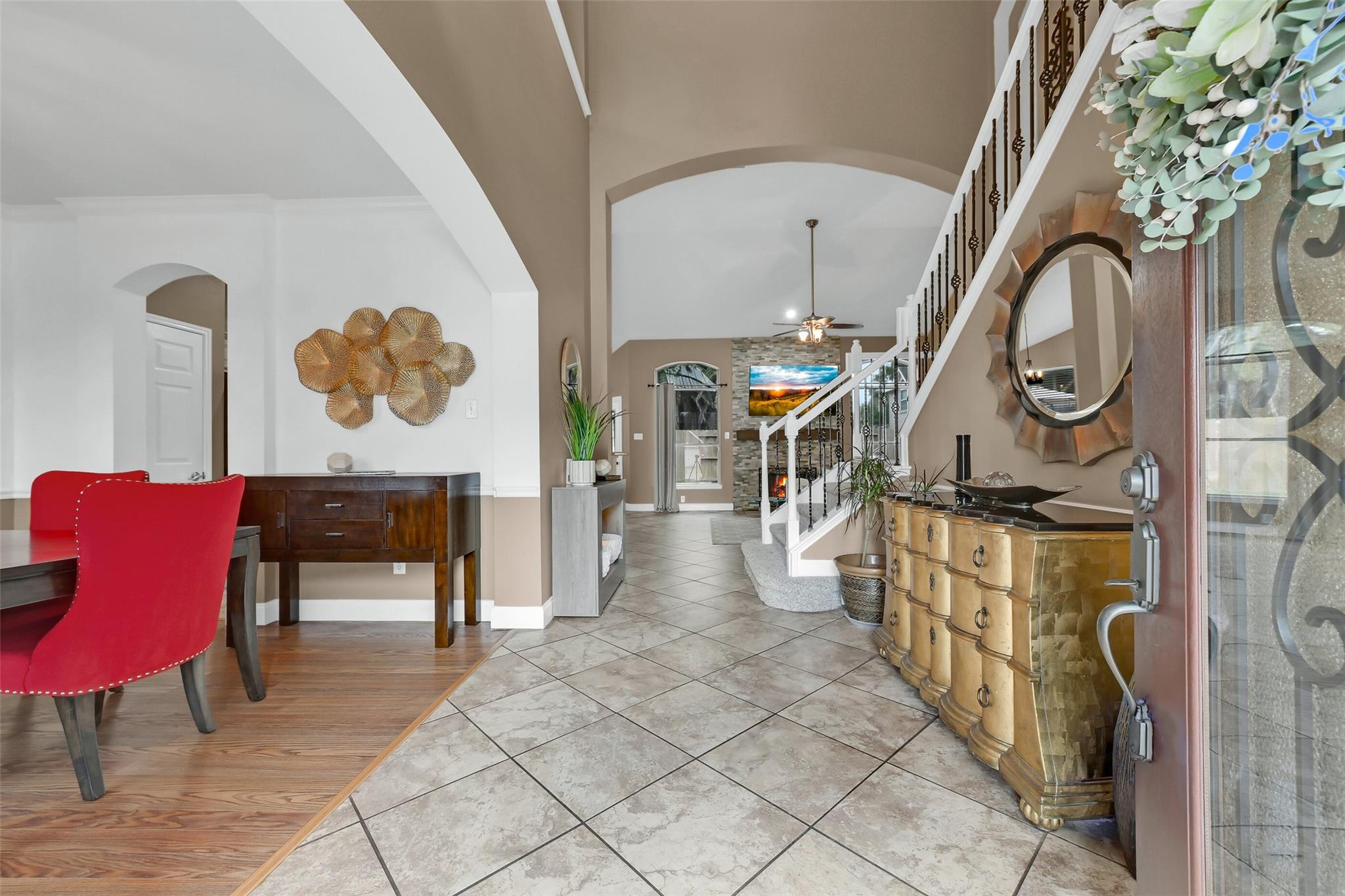 10904 Sycamore Drive N