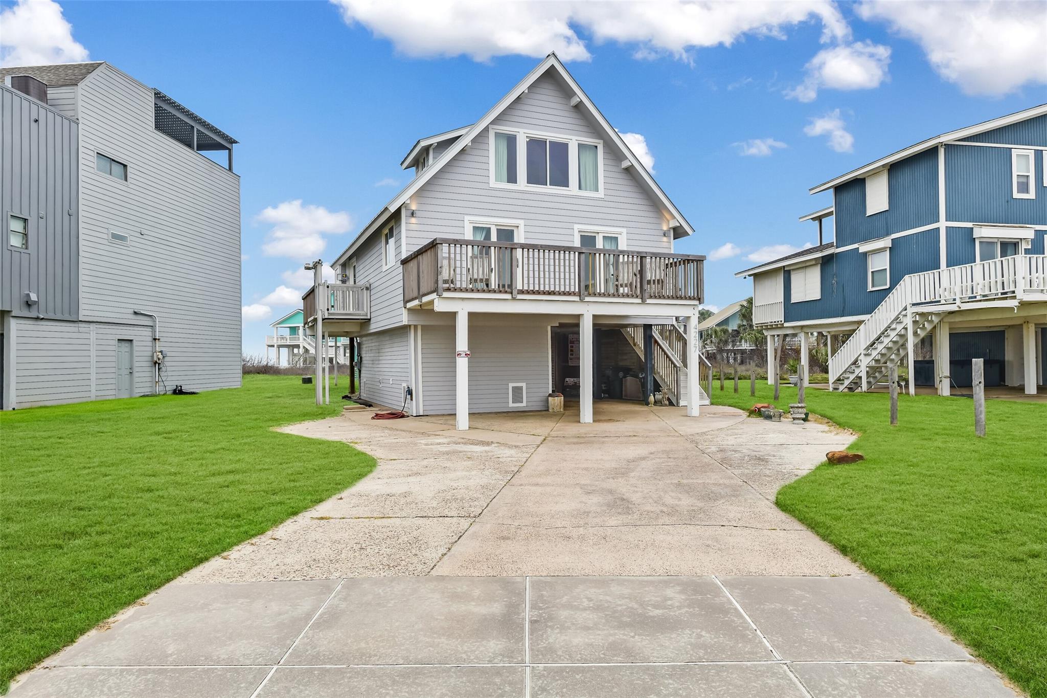 4227 Maison Rouge Court