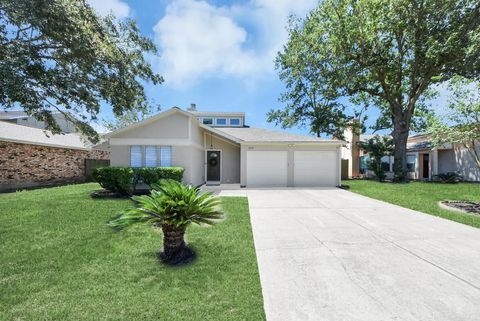 Photo of 18019 Autumn Hills Drive, Katy, TX 77449 (MLS # 29746460)