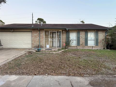 Tiny photo for 8014 Streamside Drive, Houston, TX 77088 (MLS # 45339554)
