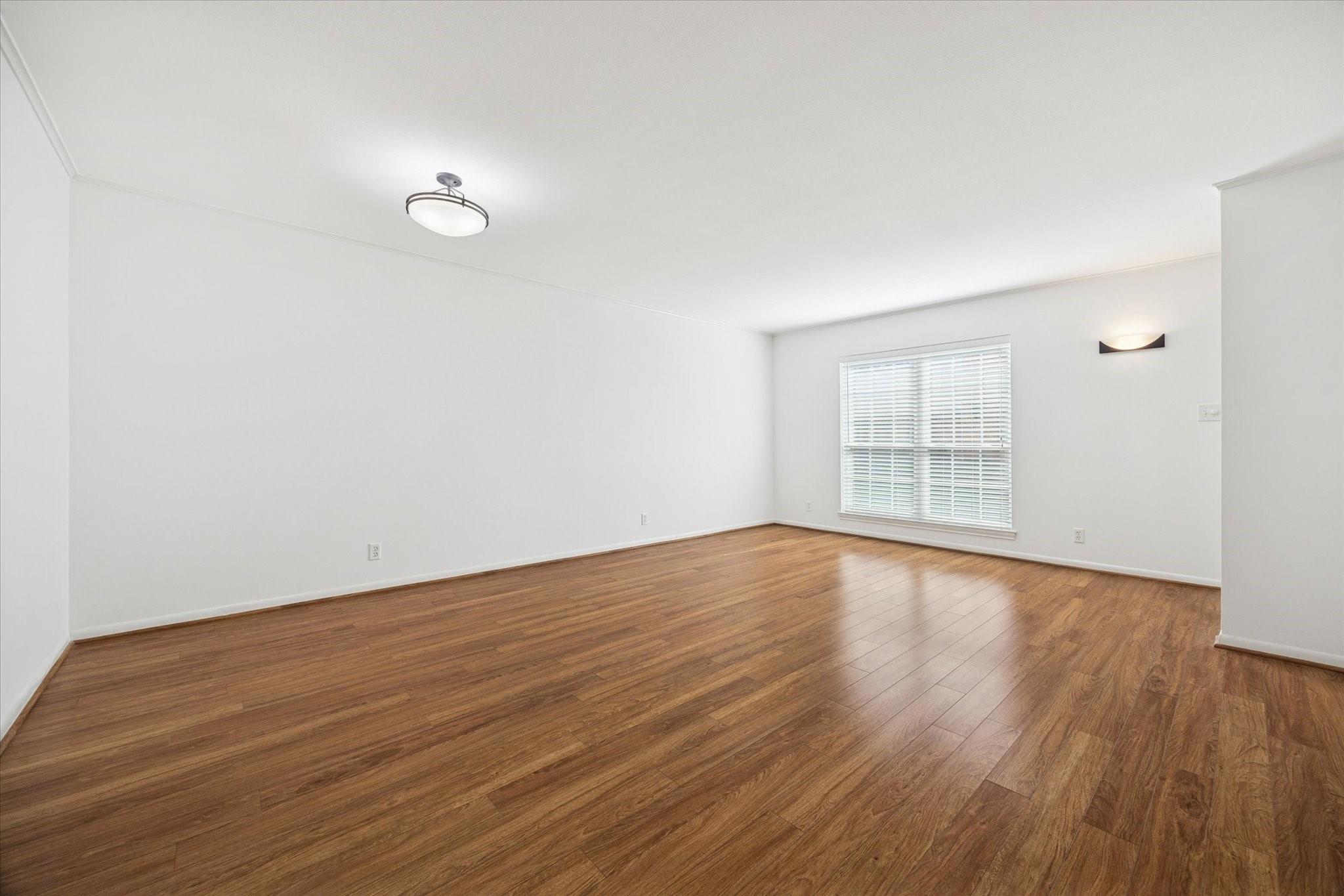 2105 S Winrock Boulevard S 48