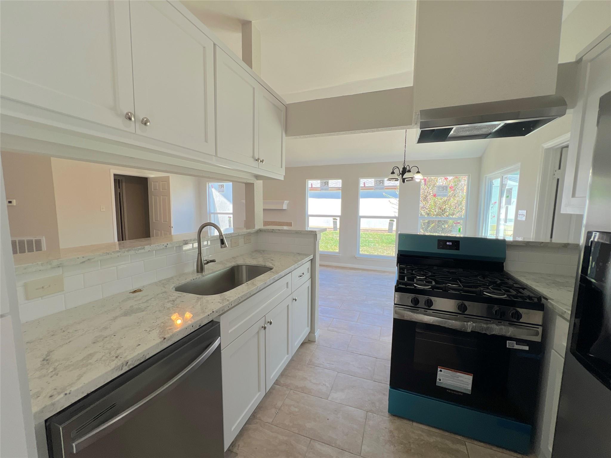 7507 Alcomita Drive