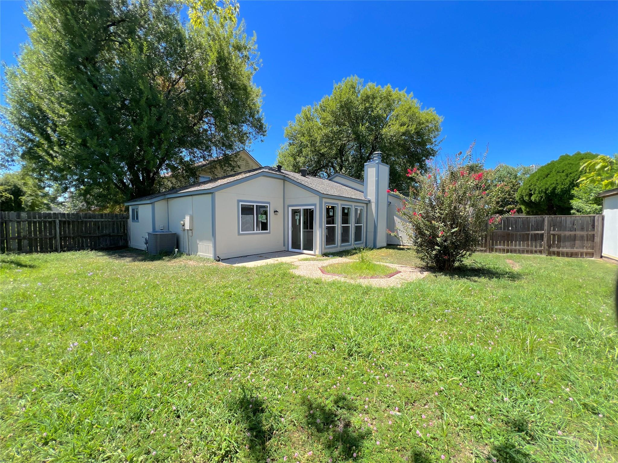 7507 Alcomita Drive