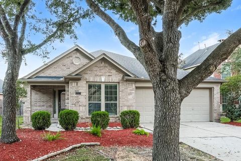 Photo of 13323 Lake Passage Lane, Houston, TX 77044 (MLS # 44111791) Photo of 13323 Lake Passage Lane, Houston, TX 77044 (MLS # 44111791)