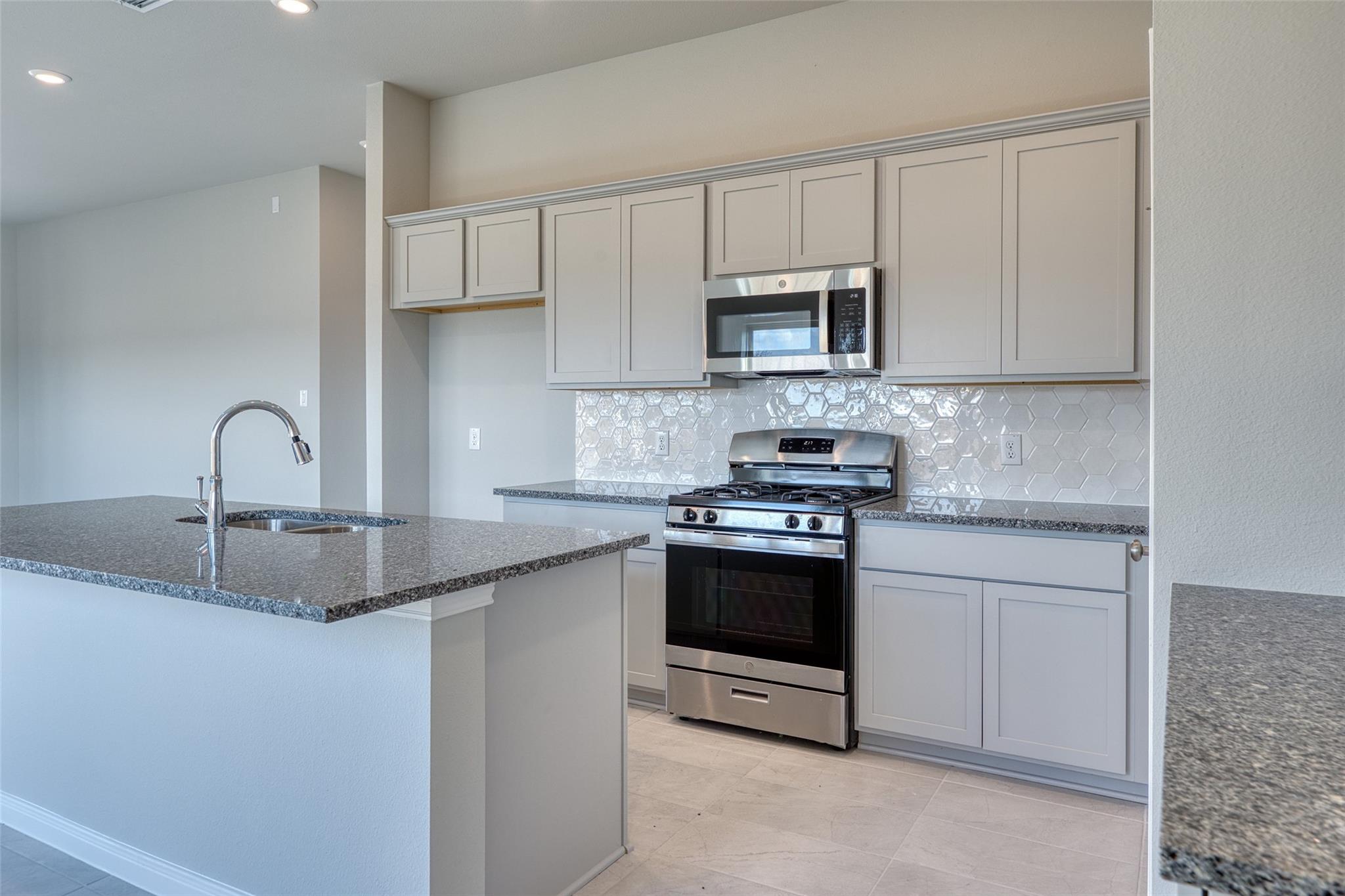 739 Hidden Meadow Street